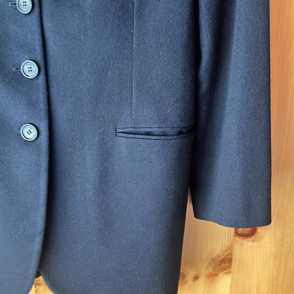 Vintage 90’s Victor Victoria navy cashmere suit, made in Italy, size 44 - Picture 4 of 15